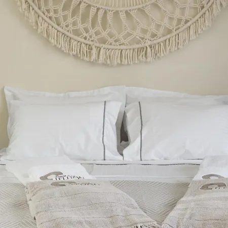 Tellion Άγιος Νικήτας