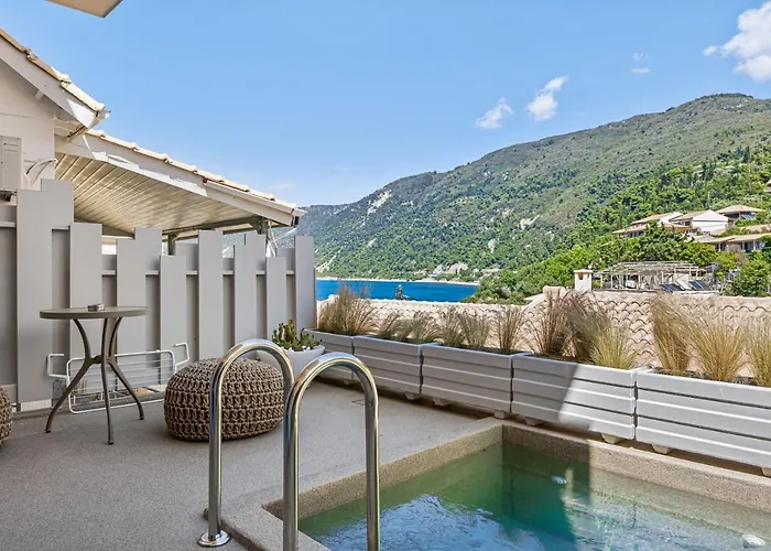 Tellion * Áyios Nikítas