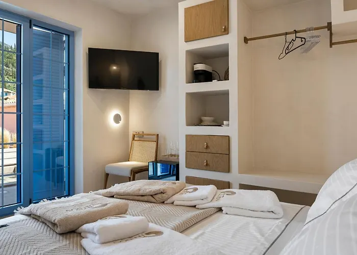 Tellion * Áyios Nikítas