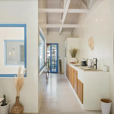 Tellion Áyios Nikítas