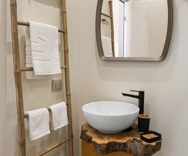 Tellion Apartment Agios Nikitas